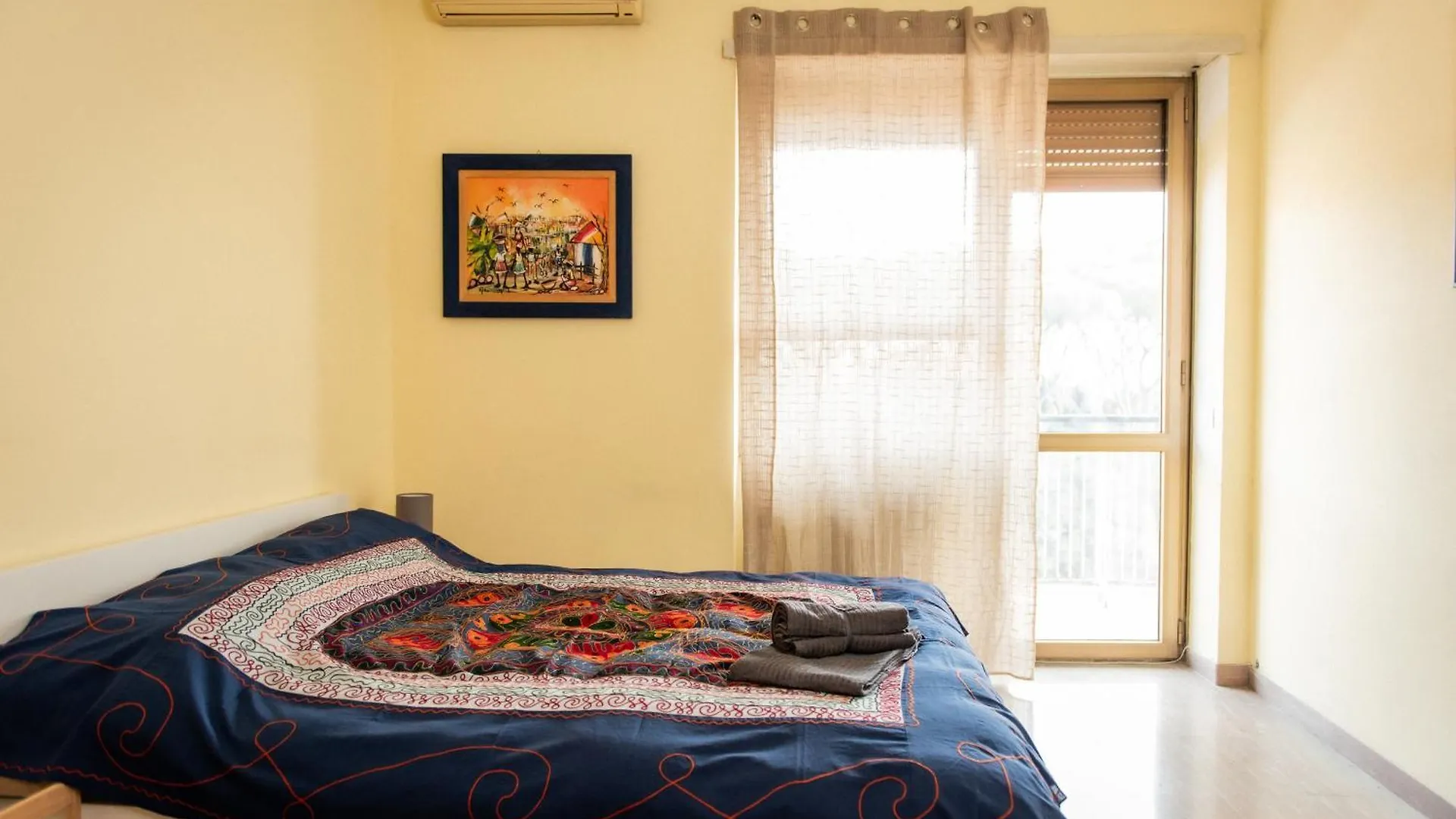 רומא Luminoso E Ampio Appartamento Laterani36 0*,
